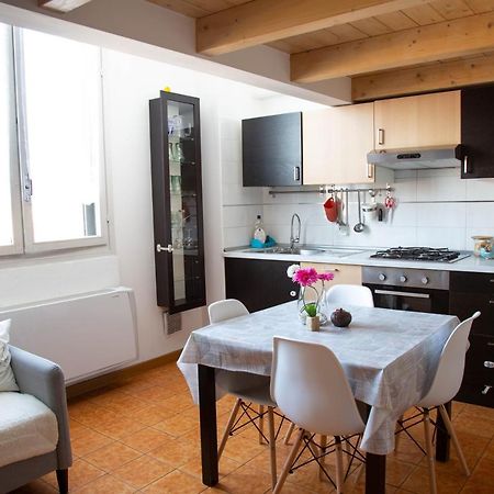 Porta Galliera Apartment Bologna Kültér fotó